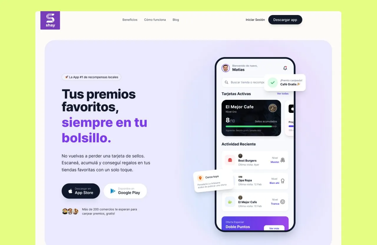 Shay loyalty app landing page with the headline Tus premios favoritos, siempre en tu bolsillo and a phone showing active loyalty cards